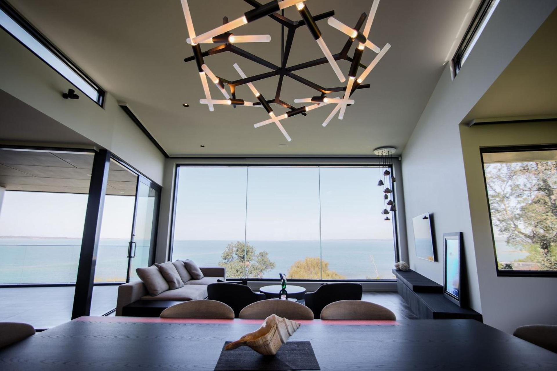 Somers Sanctuary - Luxury Interiors, Pool, Sauna, Water Views, Theatre Room エクステリア 写真